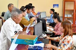 Cần đầu tư đồng bộ cho trung tâm phục vụ hành chính công cấp xã