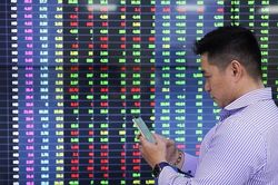 Khối ngoại tiếp đà bán ròng, VN-Index tiến sát mốc 1.500 điểm