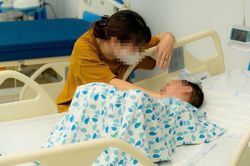 Căng mình cứu 2 bé bị tai nạn liên hoàn ở Dương Nội