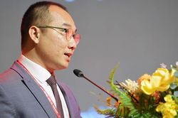 Trí thức trẻ Việt tại Pháp: 'Tôi là ai, tôi làm việc ở đâu và tôi phải làm gì?'