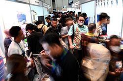 Giới trẻ Indonesia thất vọng và vật lộn với tỷ lệ thất nghiệp tăng cao