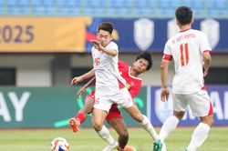Hiệp 1: U23 Việt Nam dẫn trước U23 Lào trong trận ra quân