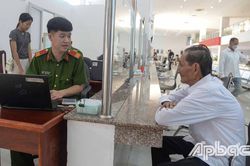 Đồng Tháp: Người dân đánh giá cao công tác giải quyết thủ tục hành chính vào thứ bảy