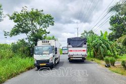 Đường Vành đai 2 'oằn mình' gánh tải