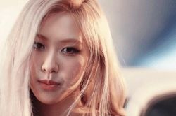 Rosé (Blackpink) vươn lên vị trí quán quân bảng thương hiệu tháng 7