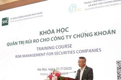 VN-Index lên cao nhất 3 năm, chuyên gia cảnh báo: Quản trị rủi ro là 'tuyến phòng thủ sống còn'