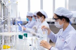 Dược Hậu Giang hoàn thành 60% kế hoạch lợi nhuận, tiền mặt tăng 75%