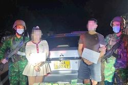 Bắt giữ 2 'mắt xích' vận chuyển 17kg 'đá' và 6.000 viên ketamin trong đường dây tội phạm xuyên biên giới