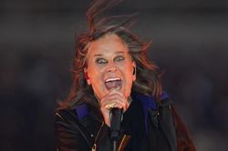 10 bài hát tưởng nhớ Ozzy Osbourne - Huyền thoại dẫn dắt Black Sabbath
