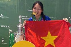 Nữ VĐV 17 tuổi trở thành người Việt Nam đầu tiên vô địch pickleball thế giới