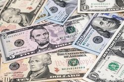Tỷ giá USD hôm nay 23/7: Ngân hàng tiếp tục điều chỉnh giảm, đồng bạc xanh suy yếu trên thế giới