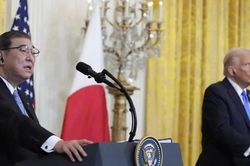 Tổng thống Donald Trump: Thuế với Nhật Bản giảm từ 25% xuống 15%