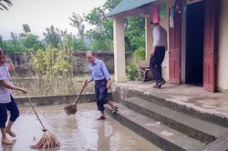 Người dân làm gì để phòng bệnh sau mỗi đợt bão lũ?