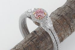 Chuyên gia dự báo thị trường kim cương sẽ phục hồi trong 12 đến 18 tháng tới