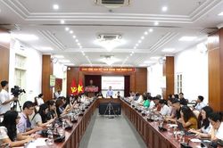 Chấn chỉnh hoạt động phát thanh, truyền hình và mạng xã hội, phối hợp xử lý các vi phạm...