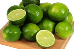 Bí quyết trắng da, sạch miệng, giảm cân nhờ một quả chanh mỗi ngày