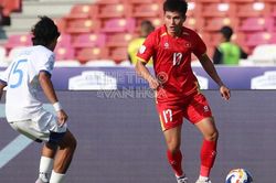 Ấn tượng 'đôi cánh' U23 Việt Nam