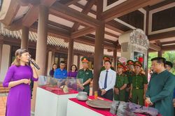 Tri ân các Anh hùng liệt sĩ