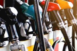 Nga điều tra Gazprom vì nghi giữ lại xăng để thao túng thị trường