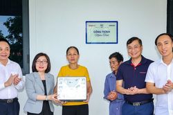 TTXVN trao tặng nhà nghĩa tình, tri ân người làm báo hy sinh vì Tổ quốc