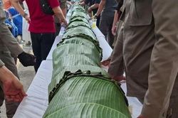 Indonesia xác lập kỷ lục bánh 'sekubal' lớn nhất thế giới