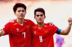 U23 Việt Nam vs U23 Indonesia: Sự 'mát tay' của HLV Kim Sang Sik