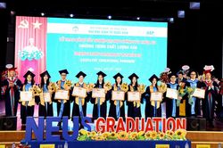 Đại học Kinh tế Quốc dân trao bằng tốt nghiệp cho hơn 1.100 tân cử nhân