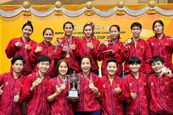 Những nhà vô địch thế giới cầu mây