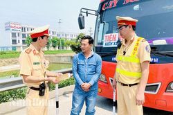 Tăng cường thực hiện các giải pháp cấp bách nhằm bảo đảm trật tự an toàn giao thông