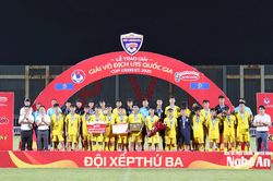 Bỏ lỡ quá nhiều cơ hội, Sông Lam Nghệ An nhận Huy chương Đồng Giải U15 Quốc gia 2025