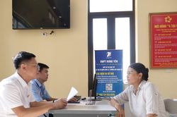 Chính quyền địa phương 2 cấp đi vào thực tiễn: Người dân không còn cảnh 'lên huyện rồi lại về xã'