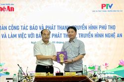 Báo và Phát thanh, truyền hình Phú Thọ thăm và làm việc tại Báo và Phát thanh, truyền hình Nghệ An