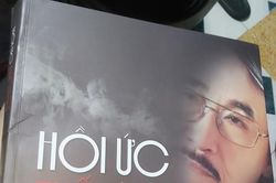 Đọc 'Hồi ức Thế Hùng'