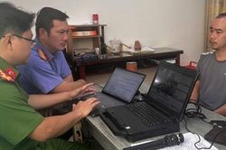 Bắt khẩn cấp đối tượng cướp tiệm vàng, kéo lê nữ nhân viên