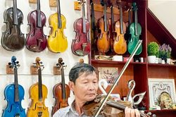 Vũ Văn Tam Lang và 50 cây violon đặc chế