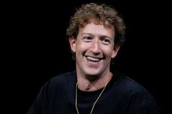 Ông chủ Facebook bỏ túi 20 tỷ USD trong một tuần khi Meta lập kỷ lục lợi nhuận