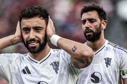 Gò ép Bruno Fernandes chỉ làm hại MU