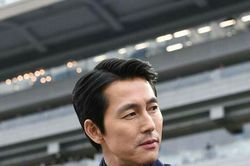 Jung Woo Sung kết hôn sau ồn ào nhận con không nhận vợ
