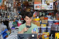 Vietcombank hỗ trợ hộ kinh doanh chuyển đổi số theo Nghị định 70