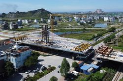 Toàn cảnh công trường cầu vượt 647 tỷ đồng tại cửa ngõ phía Tây Thanh Hóa