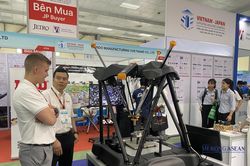 Nhiều công ty giới thiệu Robot, AI tại triển lãm công nghiệp toàn quốc