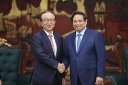 Thủ tướng đề nghị ngân hàng hàng đầu Nhật Bản và thế giới tham gia Trung tâm tài chính quốc tế tại Việt Nam