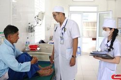 Nâng cao chất lượng khám, chữa bệnh cho nhân dân