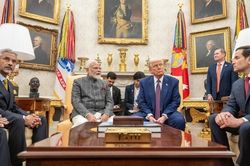 Tổng thống Trump tăng gấp đôi thuế với hàng hóa Ấn Độ