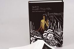Tái bản giới hạn 'Truyện Thúy Kiều' sau 10 năm gây tranh cãi về ảnh bìa khỏa thân