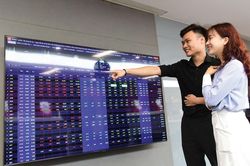 Cải tiến quy trình IPO gắn với niêm yết, gia tăng hàng hóa cho thị trường