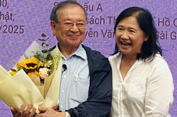 Bác sĩ, tác giả Đỗ Hồng Ngọc: 'Nhân đạo, nhân đức, nhân thuật hợp thành y đức'