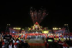 Bùng nổ cảm xúc với concert 'Dưới cờ vinh quang' tại Huế