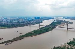 Tận dụng, khai thác tối đa tiềm năng sẵn có của sông Hồng