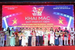 Khai mạc Đợt phim kỷ niệm 80 năm Cách mạng tháng Tám và Quốc khánh 2/9